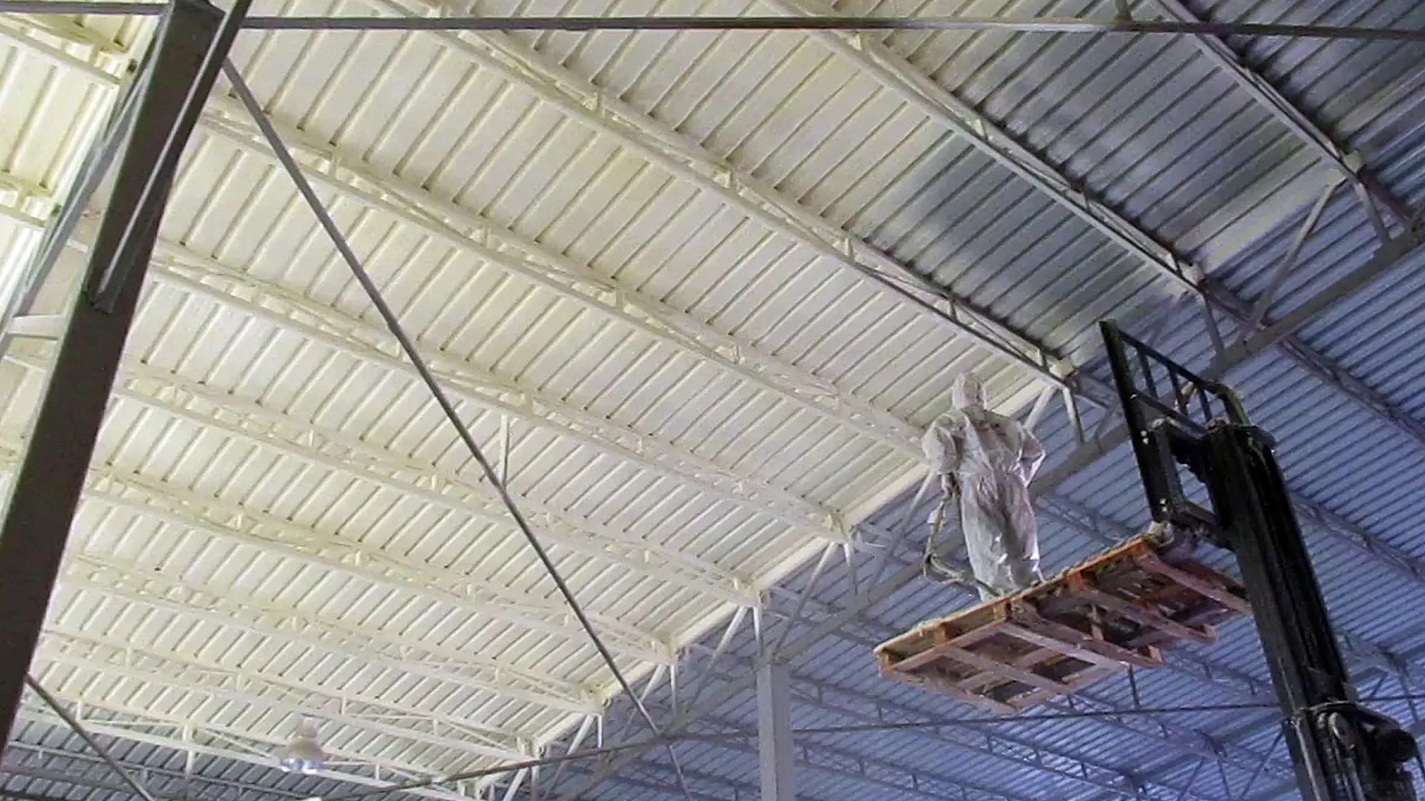 Poliüretan Çatı İzolasyon